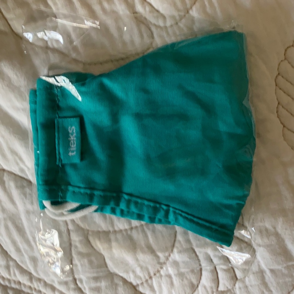 Tieks mask new in package